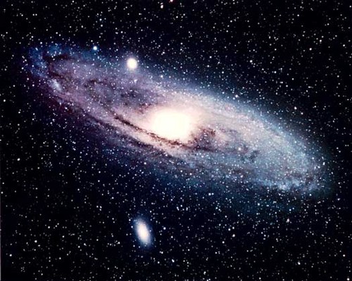Фотография NGC 7049, сделанная телескопом 